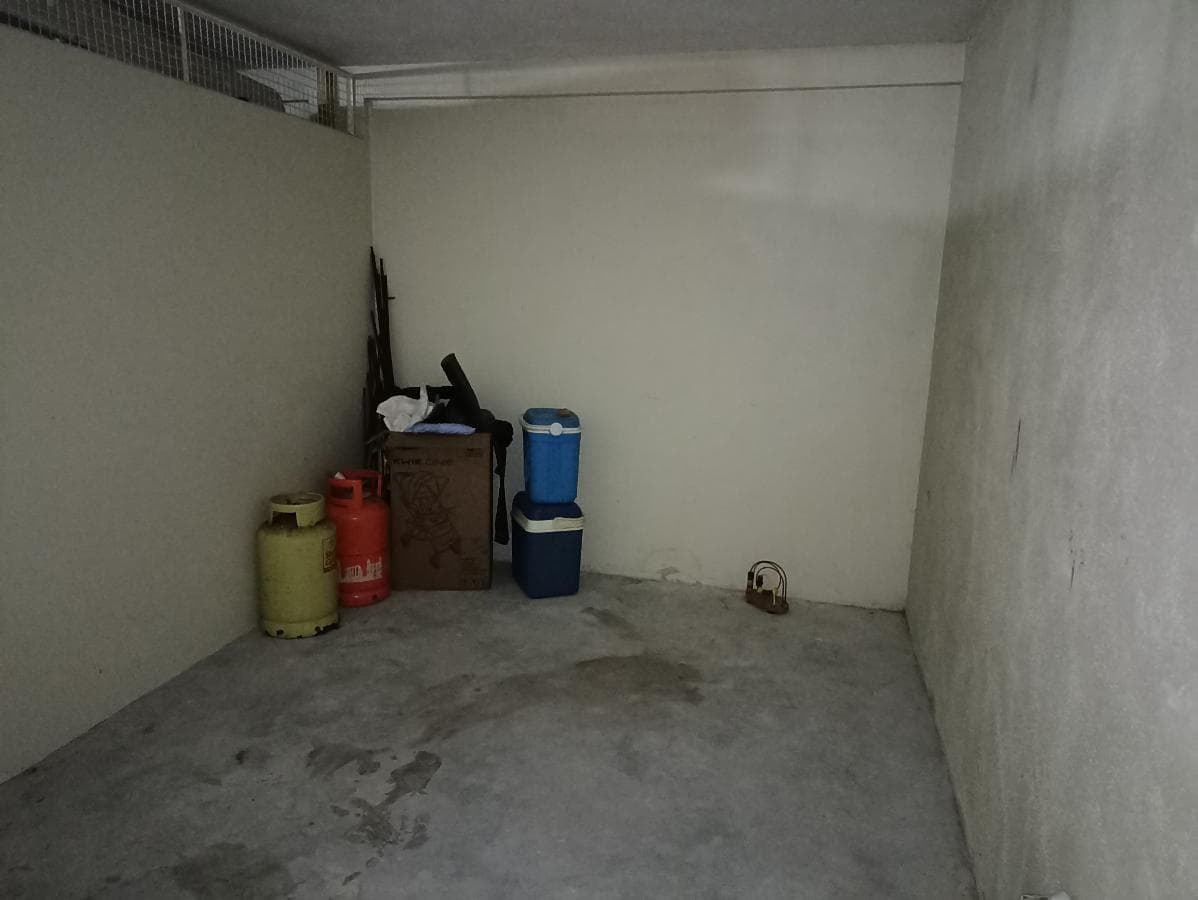 1/2 de Apartamento T2 + Arrumos · Aveiro — image 8
