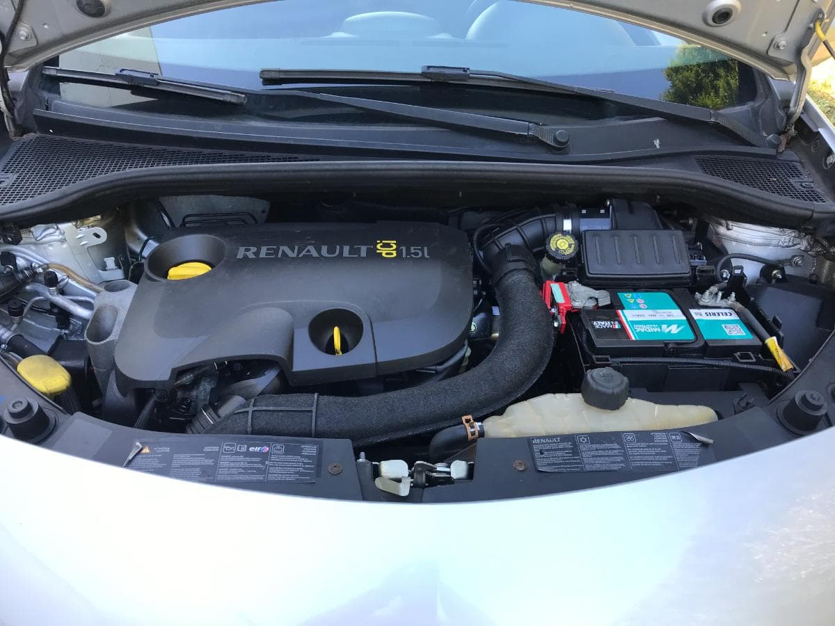 Renault Clio 1.5 DCI · Ano 2007 — imagen 3