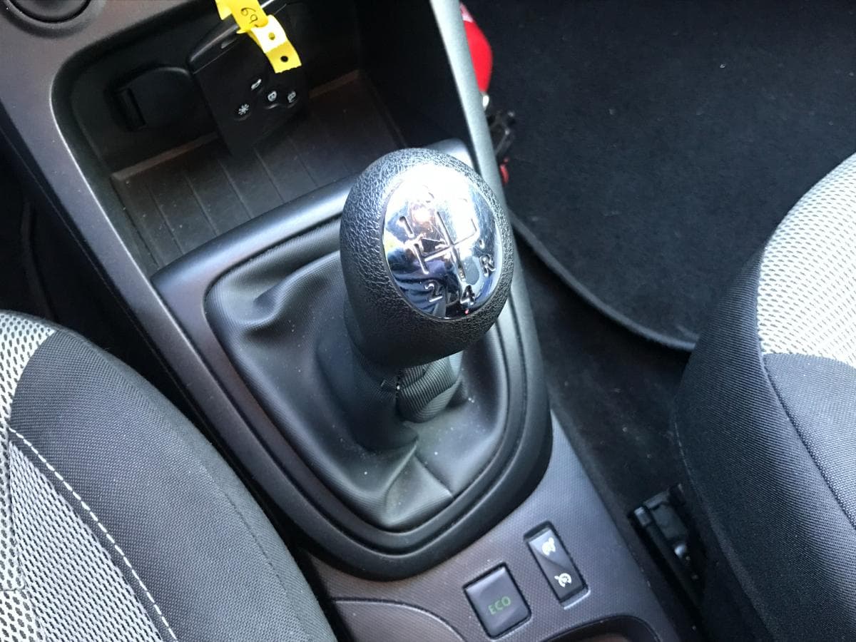 Renault Captur 1.5 DCI · Ano 2013 — imagem 21