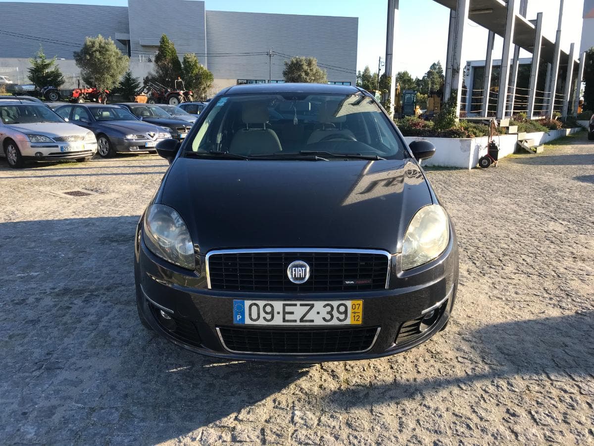 Fiat Linea 1.3 Multijet · Ano 2007 — imagem 2