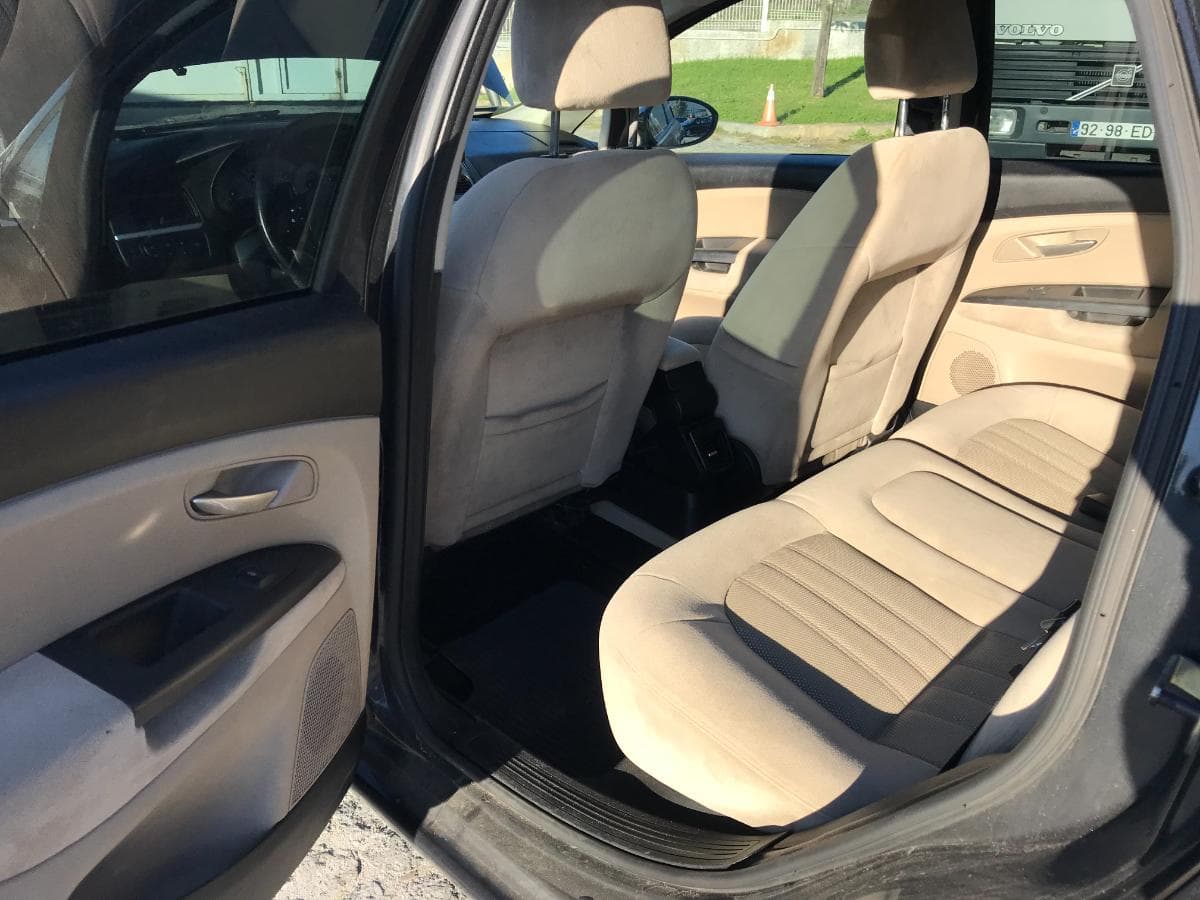Fiat Linea 1.3 Multijet · Ano 2007 — imagem 27