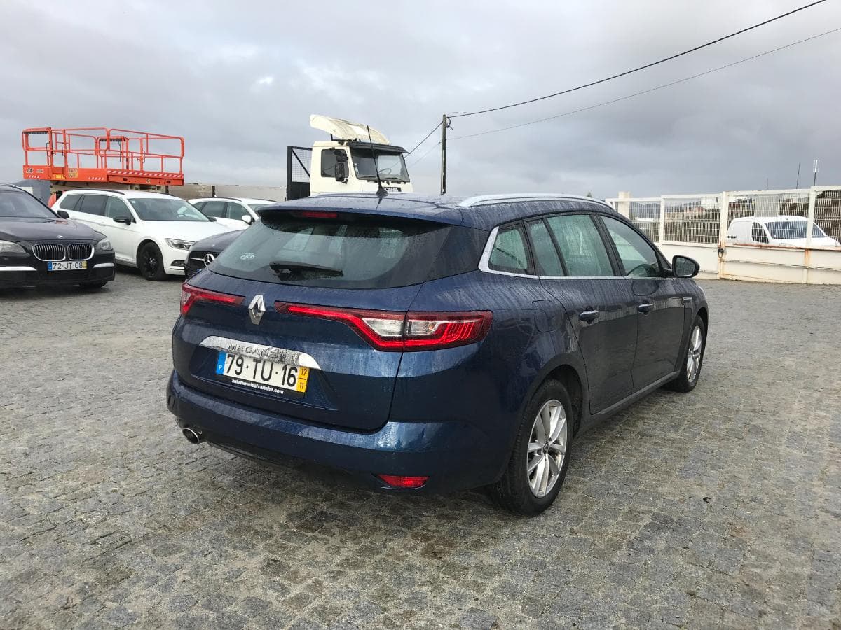 Renault Mégane 1.5DCI · Ano 2017 — image 7
