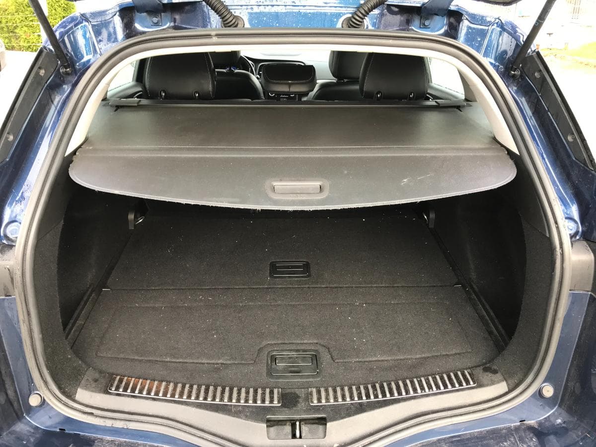 Renault Mégane 1.5DCI · Ano 2017 — image 10