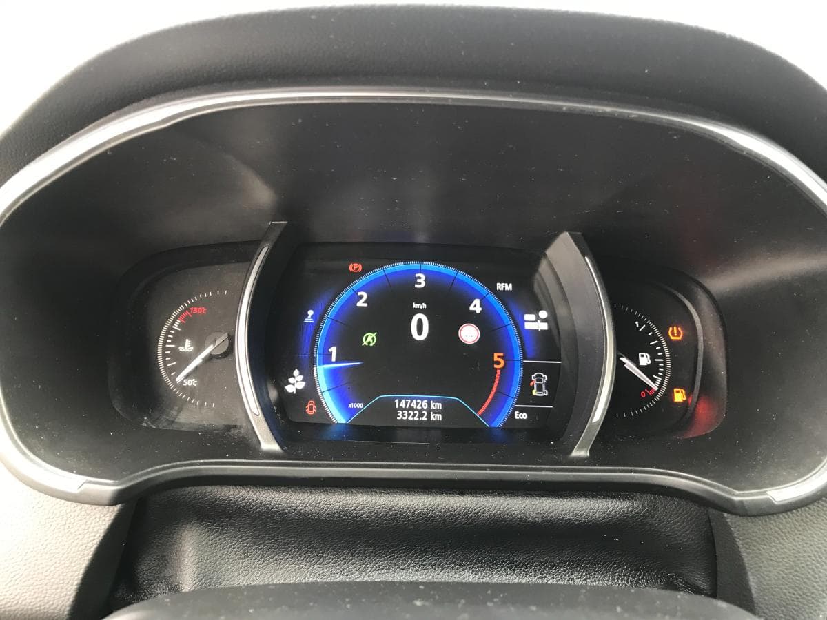 Renault Mégane 1.5DCI · Ano 2017 — image 22