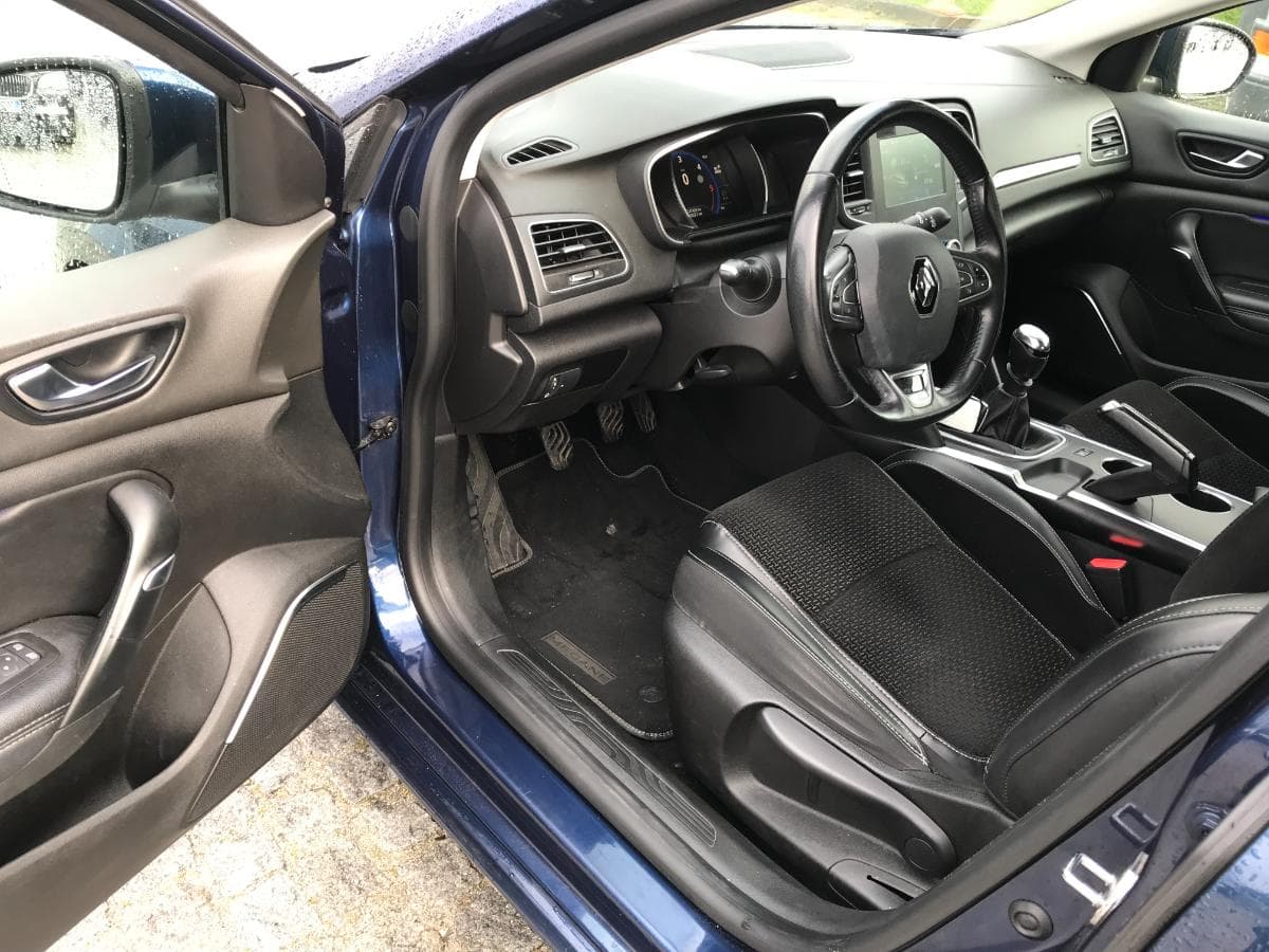 Renault Mégane 1.5DCI · Ano 2017 — image 21