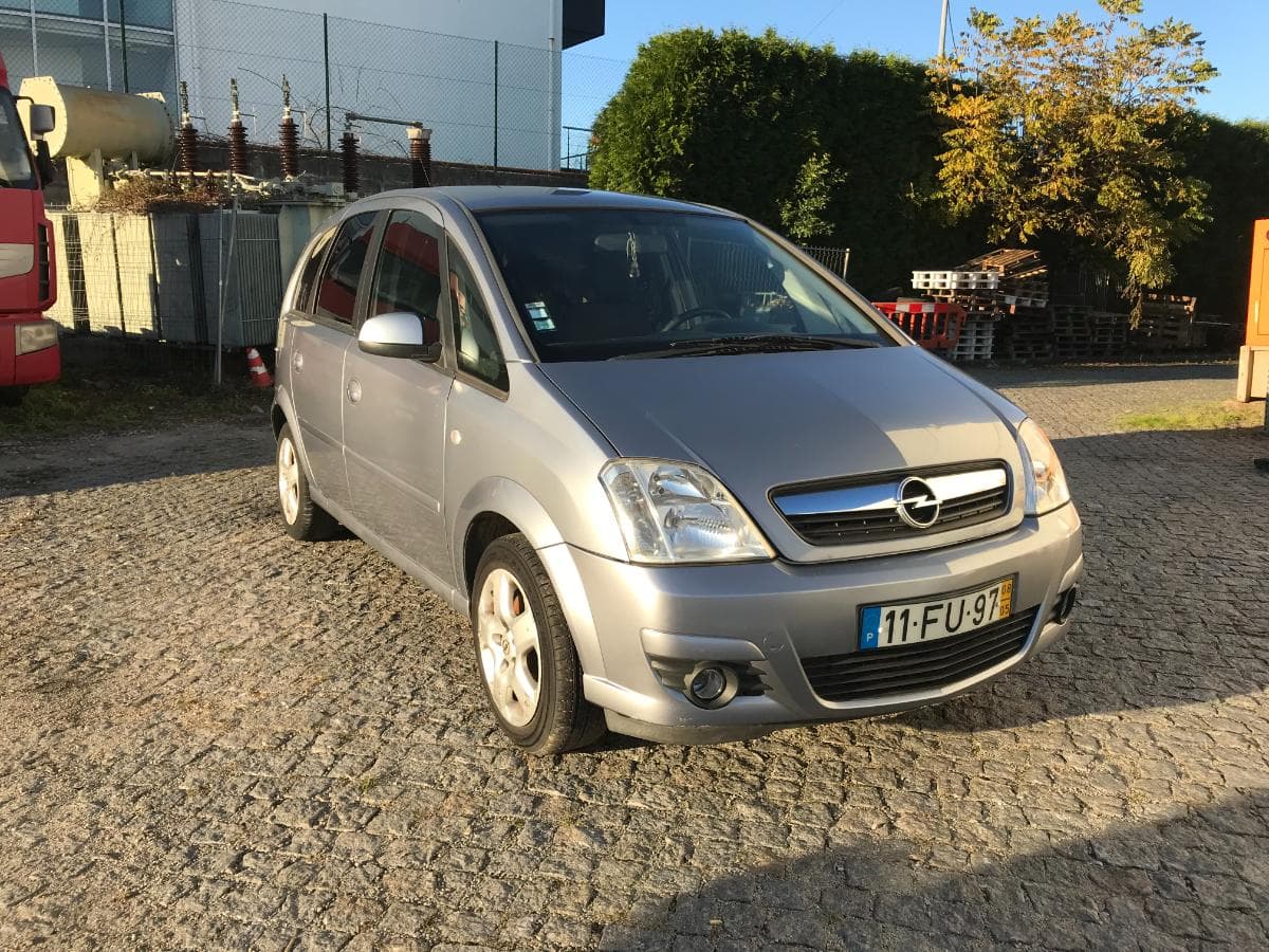 Opel Meriva 1.3CDTI · Ano 2008 — imagem 1