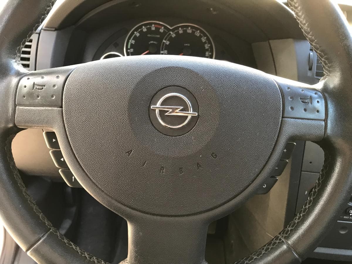 Opel Meriva 1.3CDTI · Ano 2008 — imagem 25