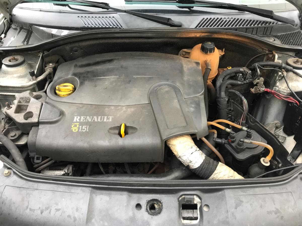 Renault Clio 1.5DCI · Ano 2003 — imagem 3