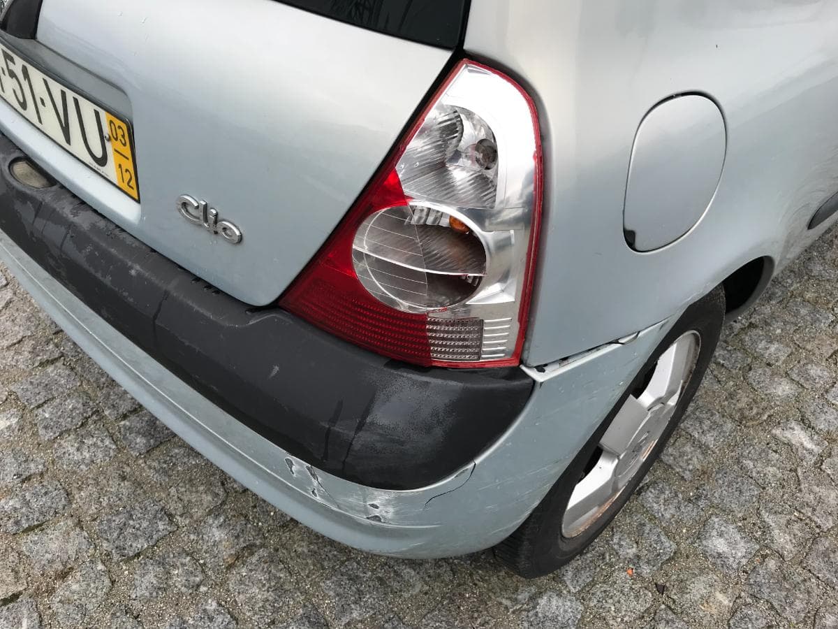 Renault Clio 1.5DCI · Ano 2003 — imagem 10