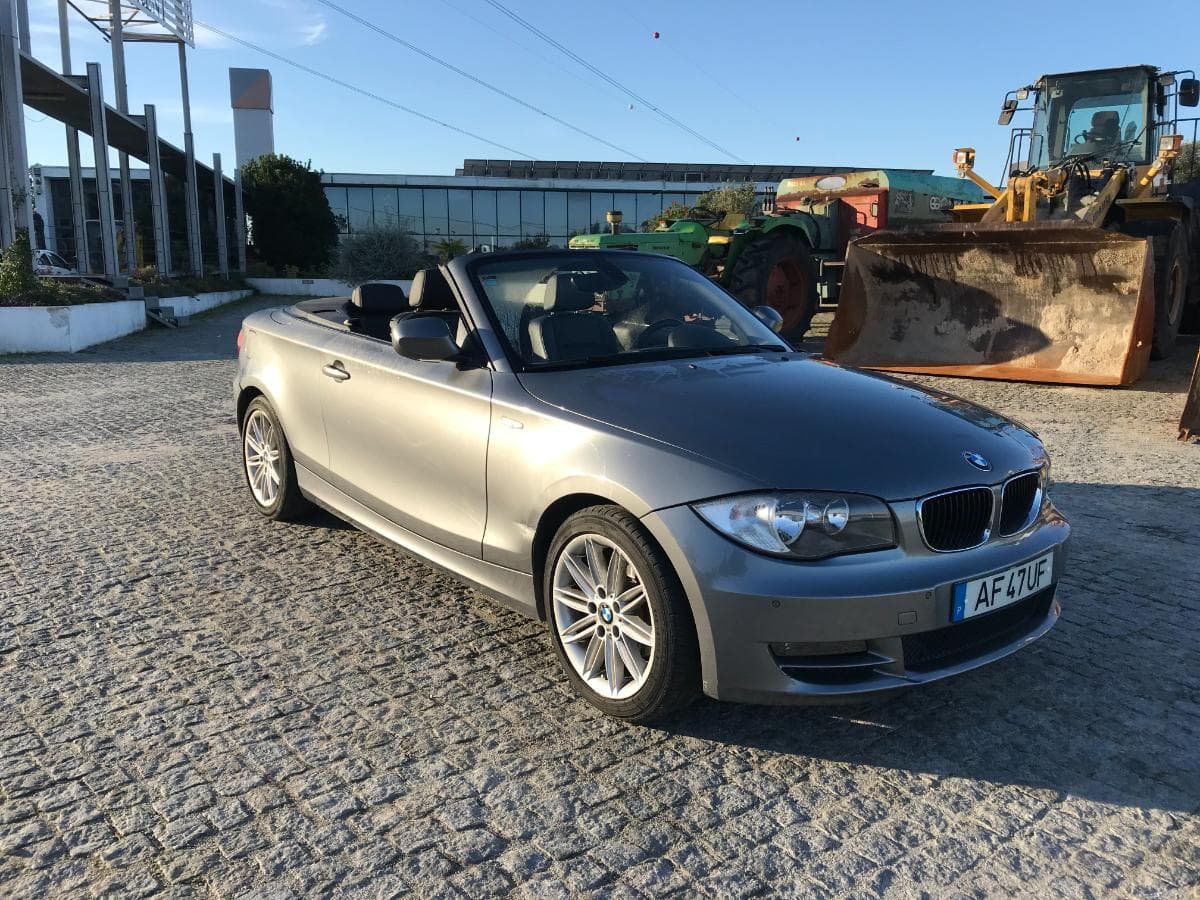 BMW 118D Cabrio · Ano 2010 — imagen 6