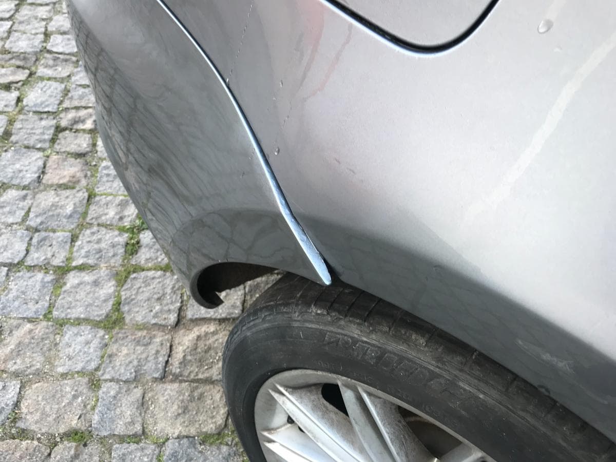 BMW 118D Cabrio · Ano 2010 — imagen 14