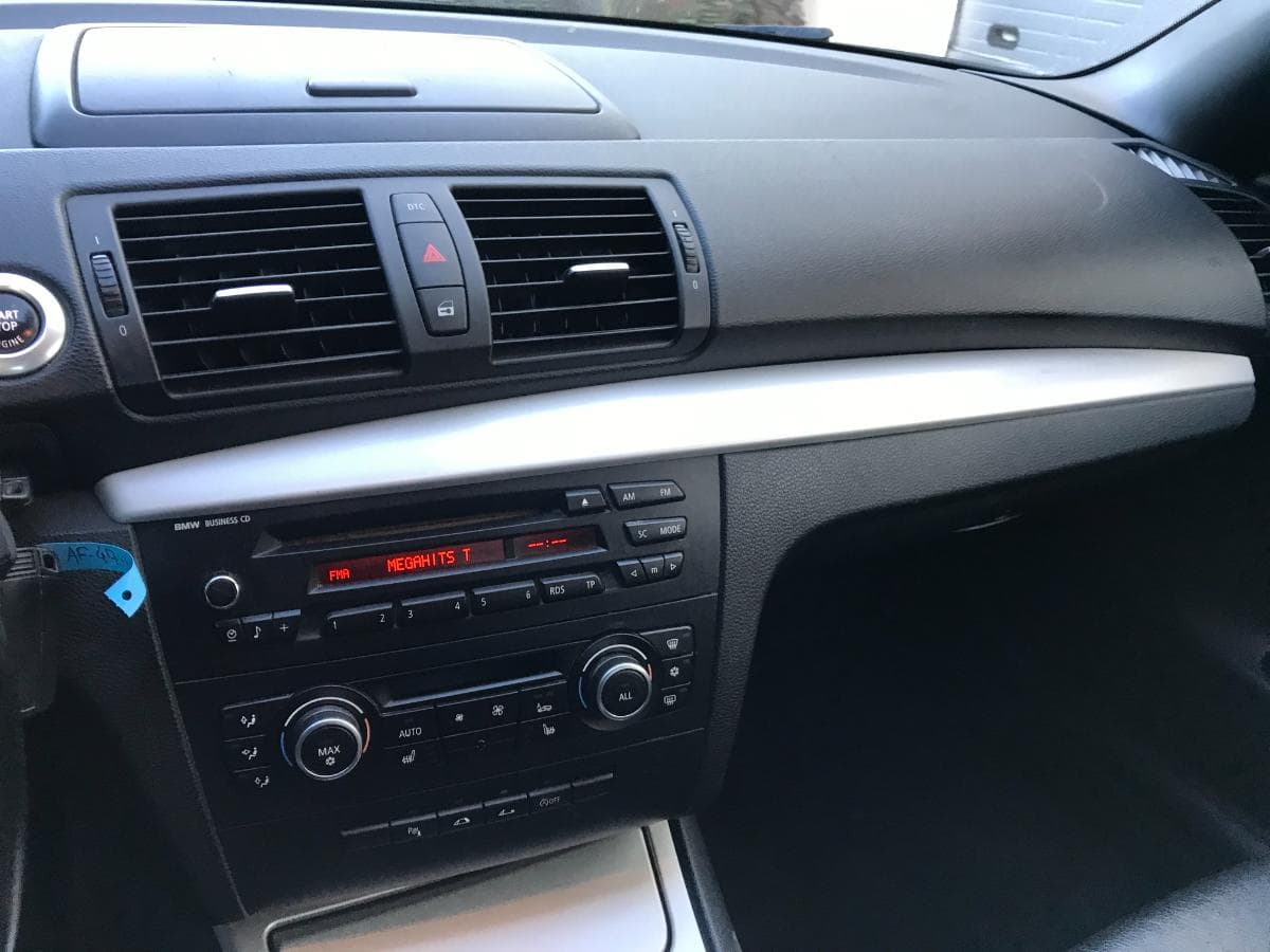 BMW 118D Cabrio · Ano 2010 — imagen 26