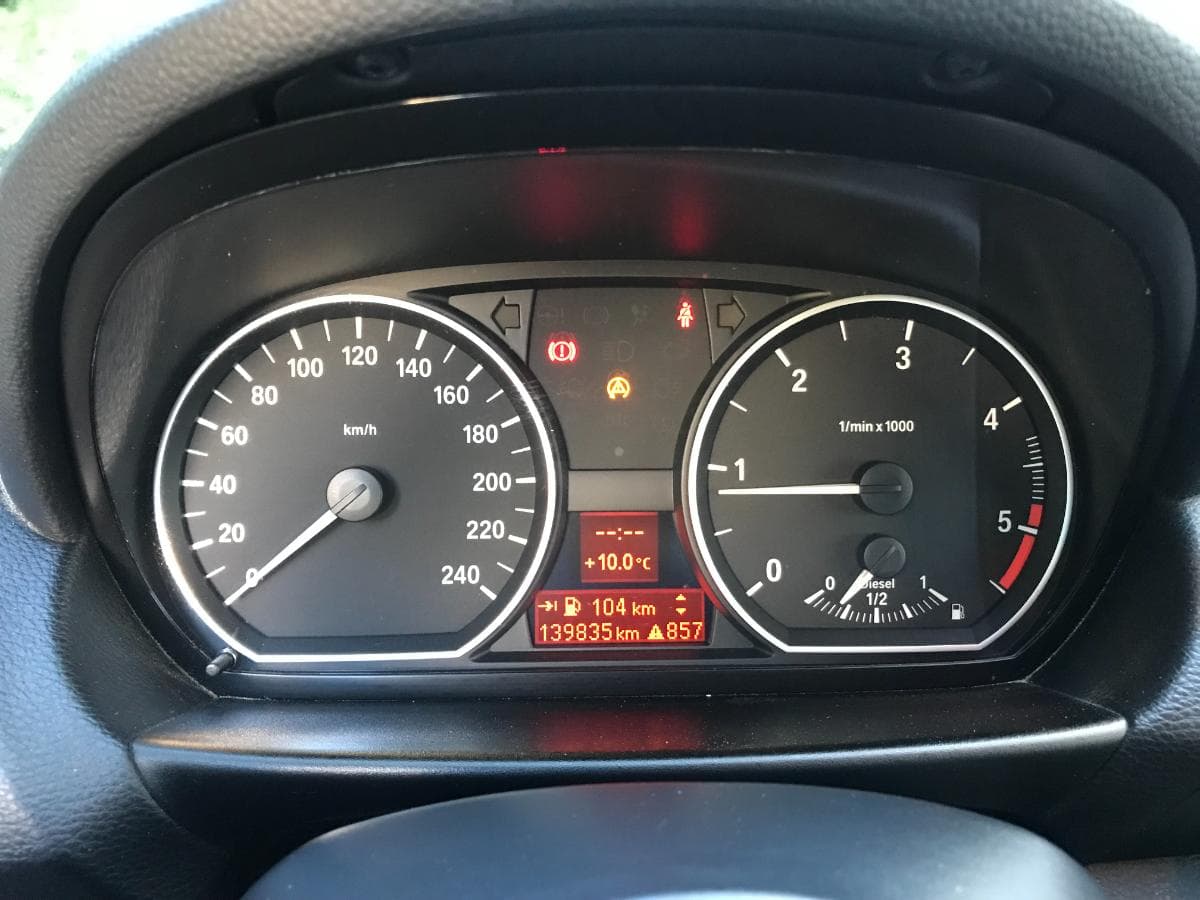 BMW 118D Cabrio · Ano 2010 — imagen 27