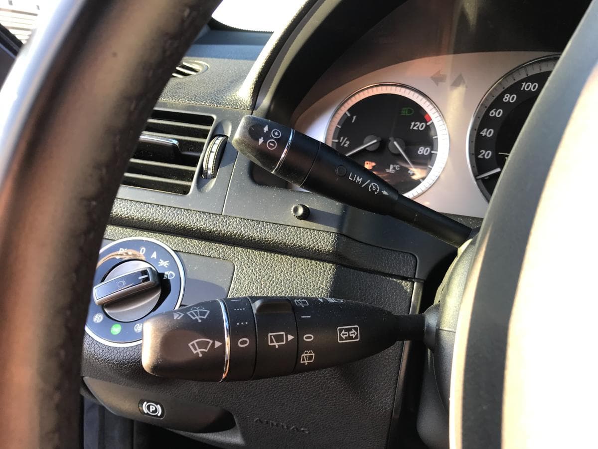 Mercedes-Benz C 200 CDI · Ano 2009 — image 21