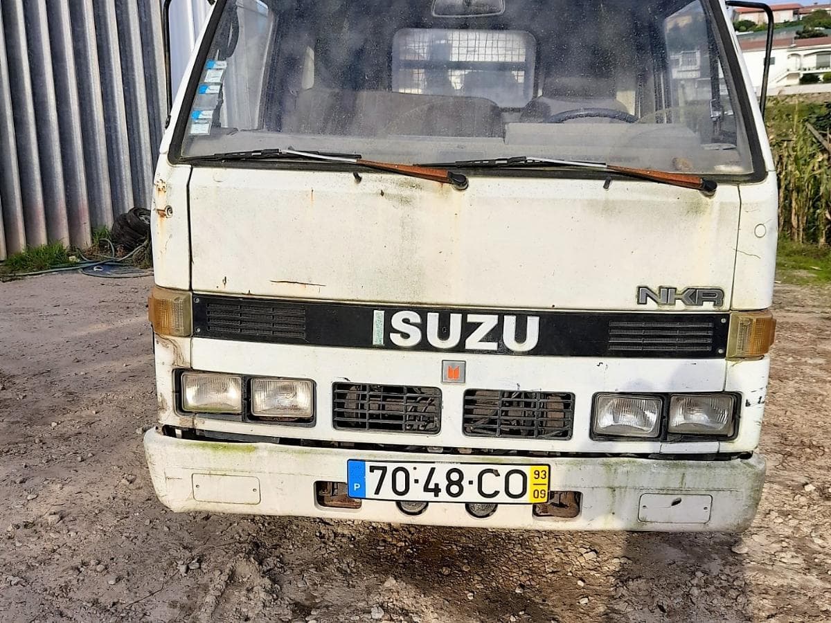 Isuzu NKR 58L/60 — imagem 3