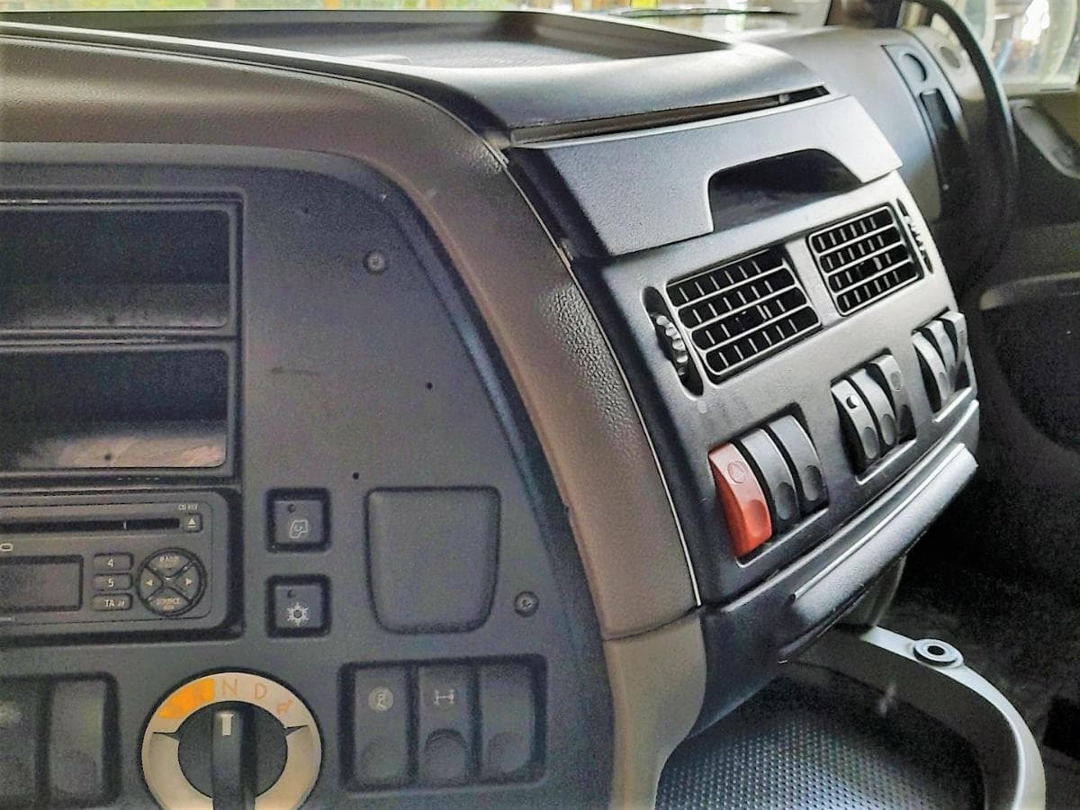 DAF XF 105 410 — imagem 7