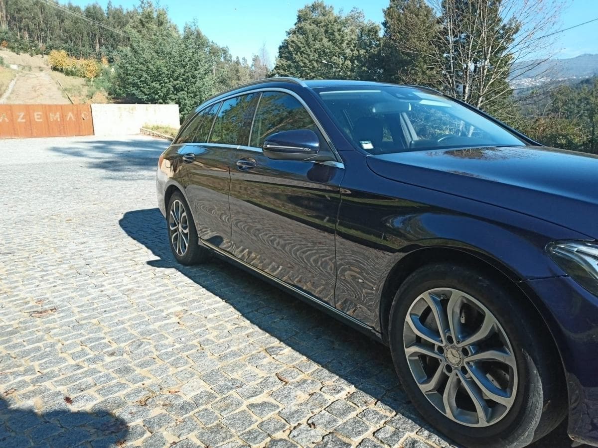 Mercedes-Benz C350E — imagen 2