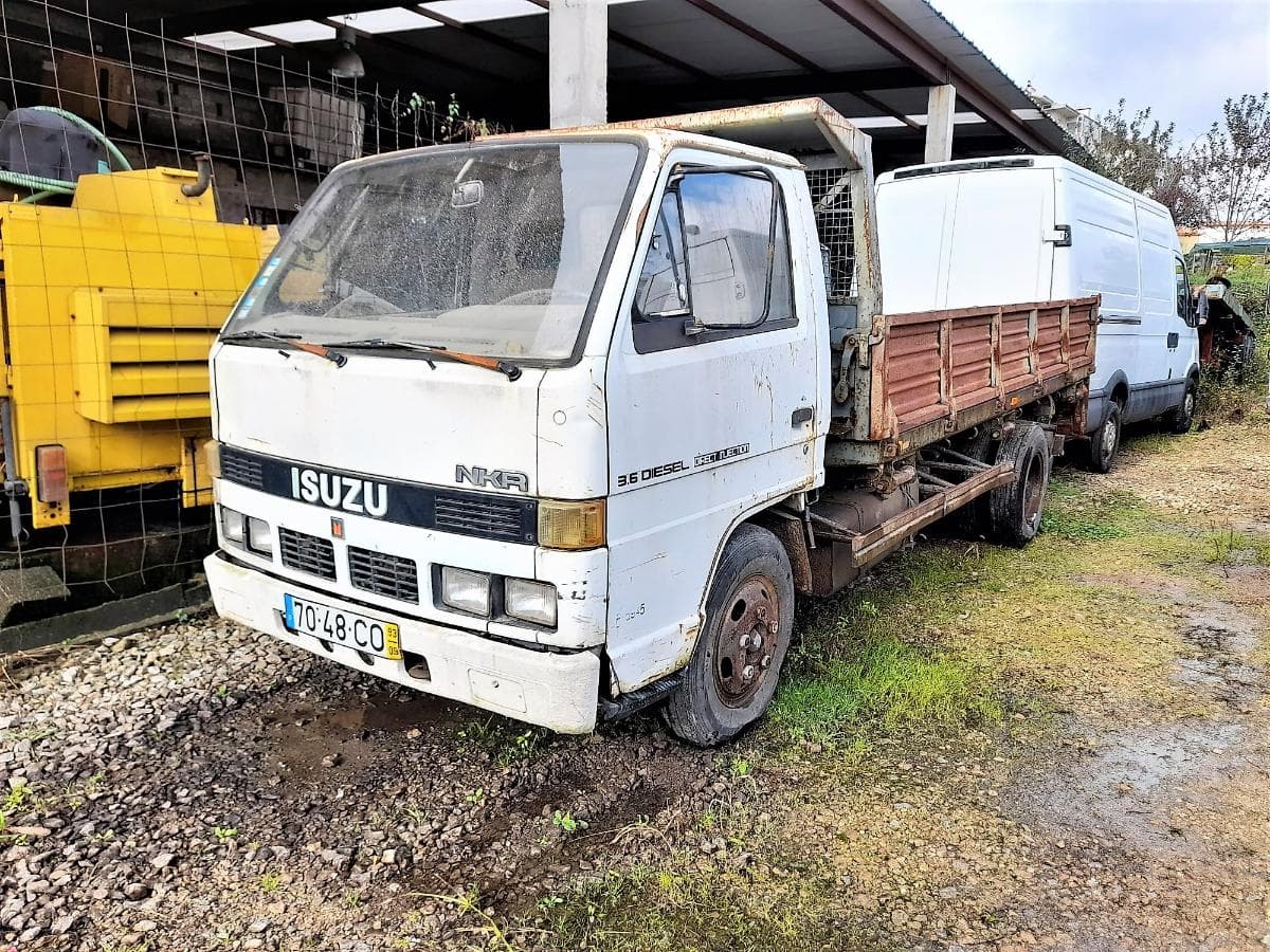 Isuzu NKR 58L/60