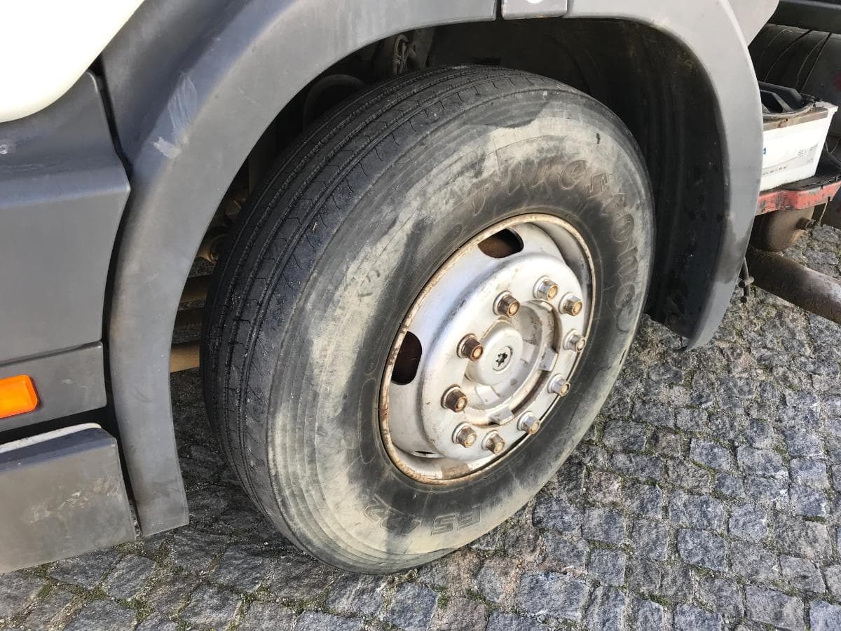 Scania 124L com Ampiroll · Ano 1997 — imagem 10