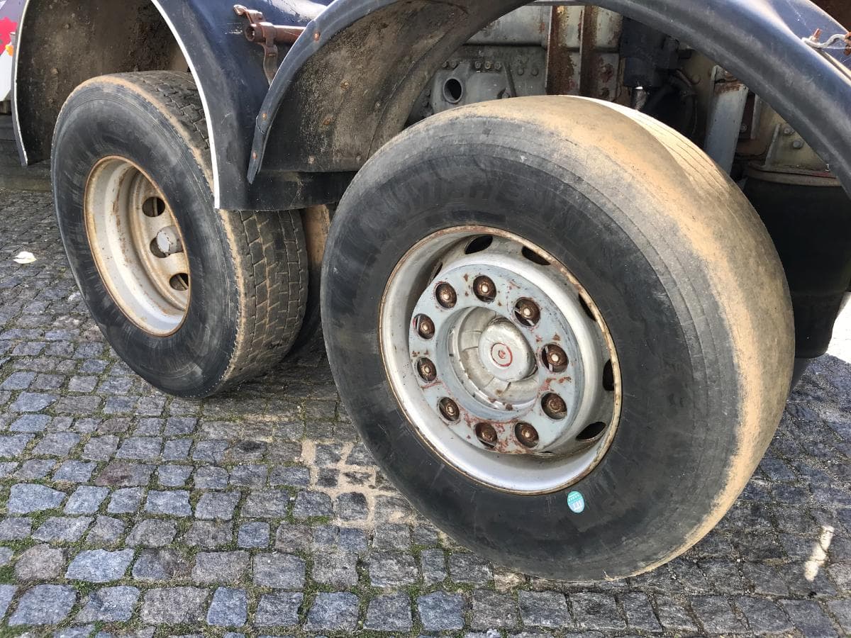 Scania 124L com Ampiroll · Ano 1997 — imagem 12