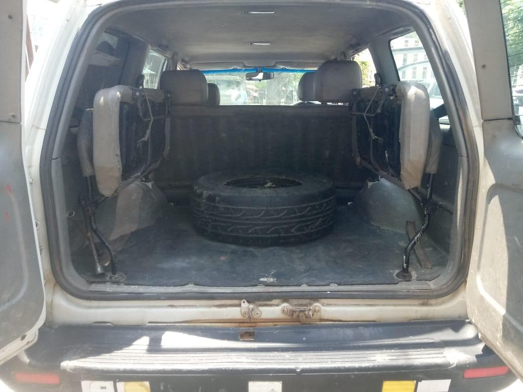 Toyota Land Cruiser · — image 12