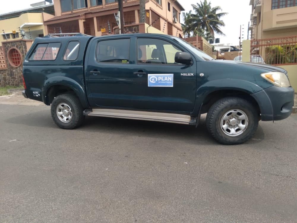 Toyota Hilux  · — image 15