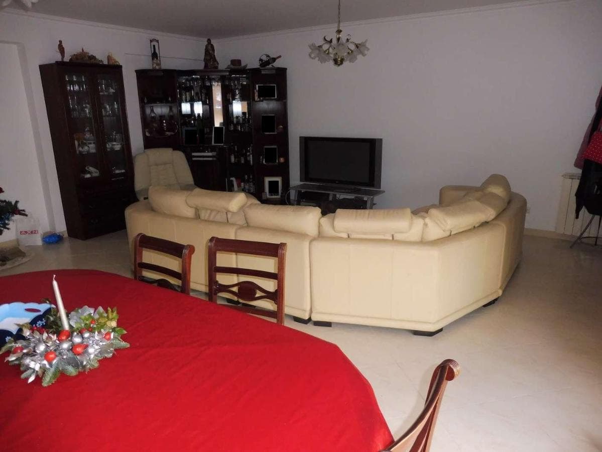 1/2 de Apartamento T3 · Sintra — imagen 4
