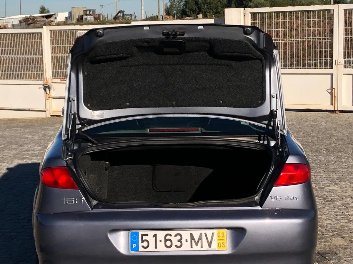 Alfa Romeo 166 3.0 V6 24V · Ano 1999 — image 7