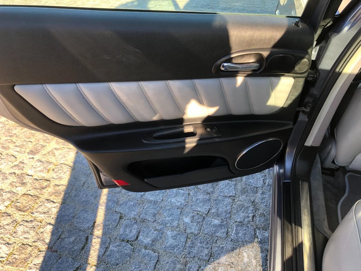 Alfa Romeo 166 3.0 V6 24V · Ano 1999 — image 40