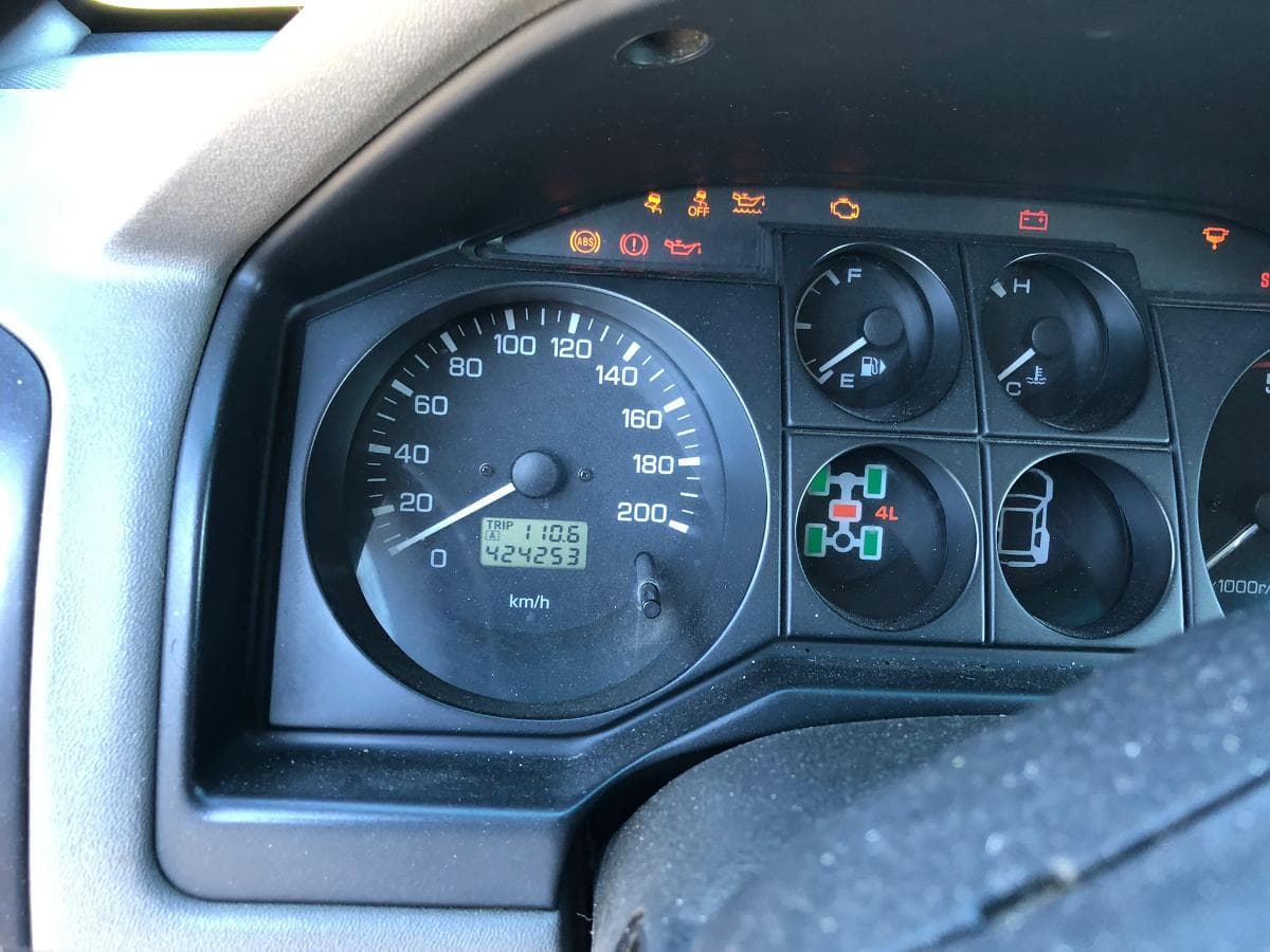 Mitsubishi Pagero — imagem 6