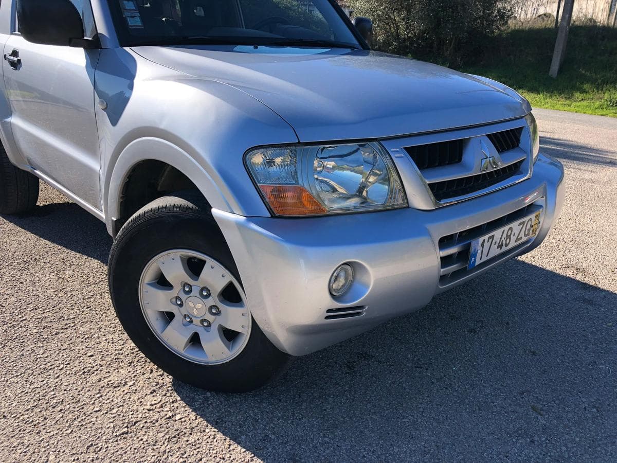 Mitsubishi Pagero — imagem 3