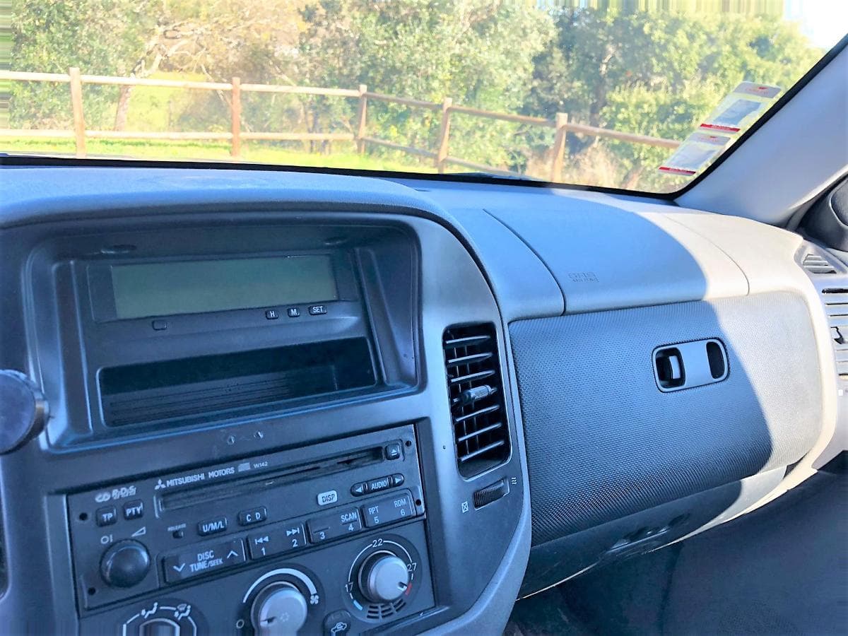 Mitsubishi Pagero — imagem 8