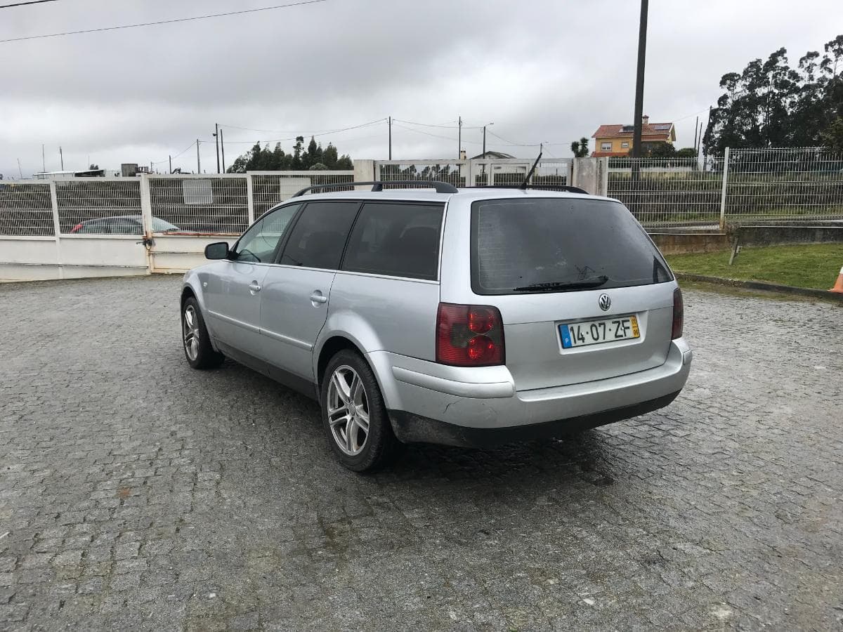 Volkswagen Passat 1.9TDI · Ano 2001 — image 6