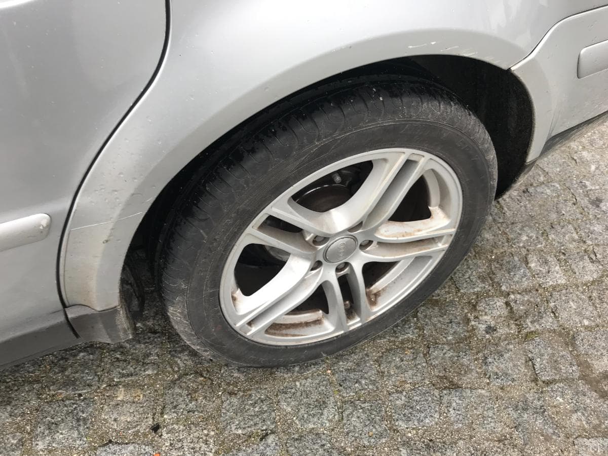 Volkswagen Passat 1.9TDI · Ano 2001 — image 15