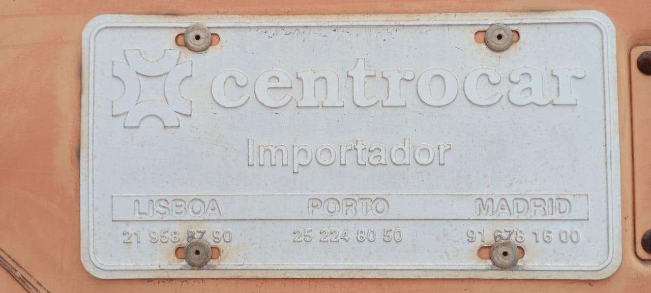 Escavadora de Rastos 30 T · Matola — imagem 13