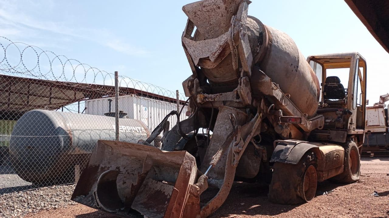 Betoneira Móvel de 3 M3 · Mocuba — image 17