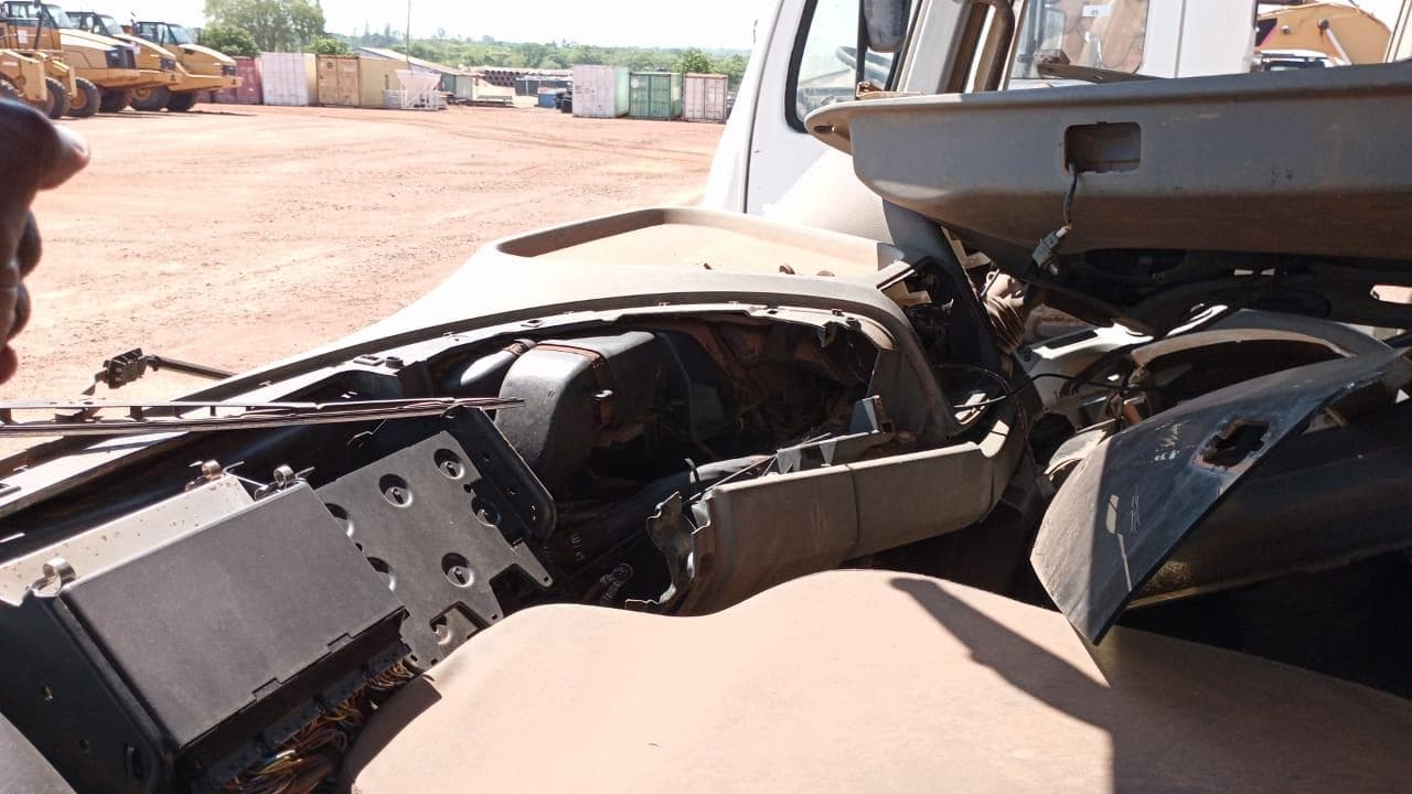 Autotanque de água 18 M3 · Mocuba — imagen 2
