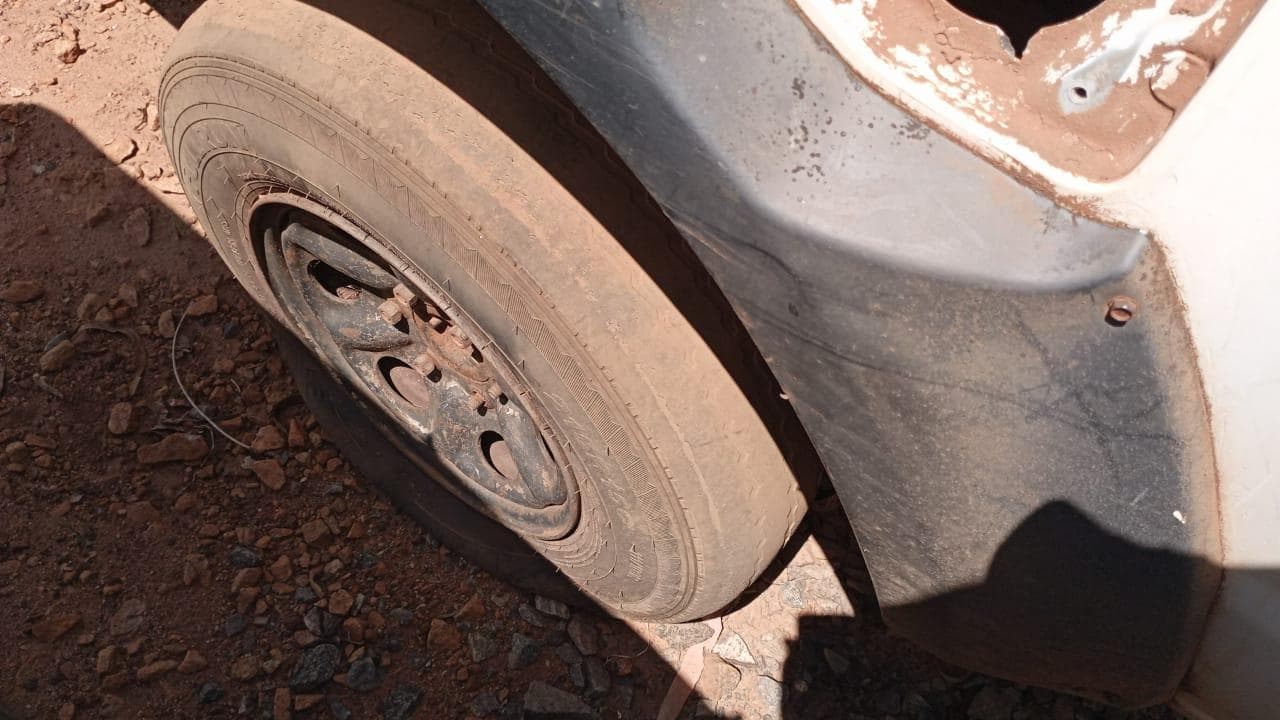NISSAN HARDBODY 2.5 · Mocuba — imagem 10