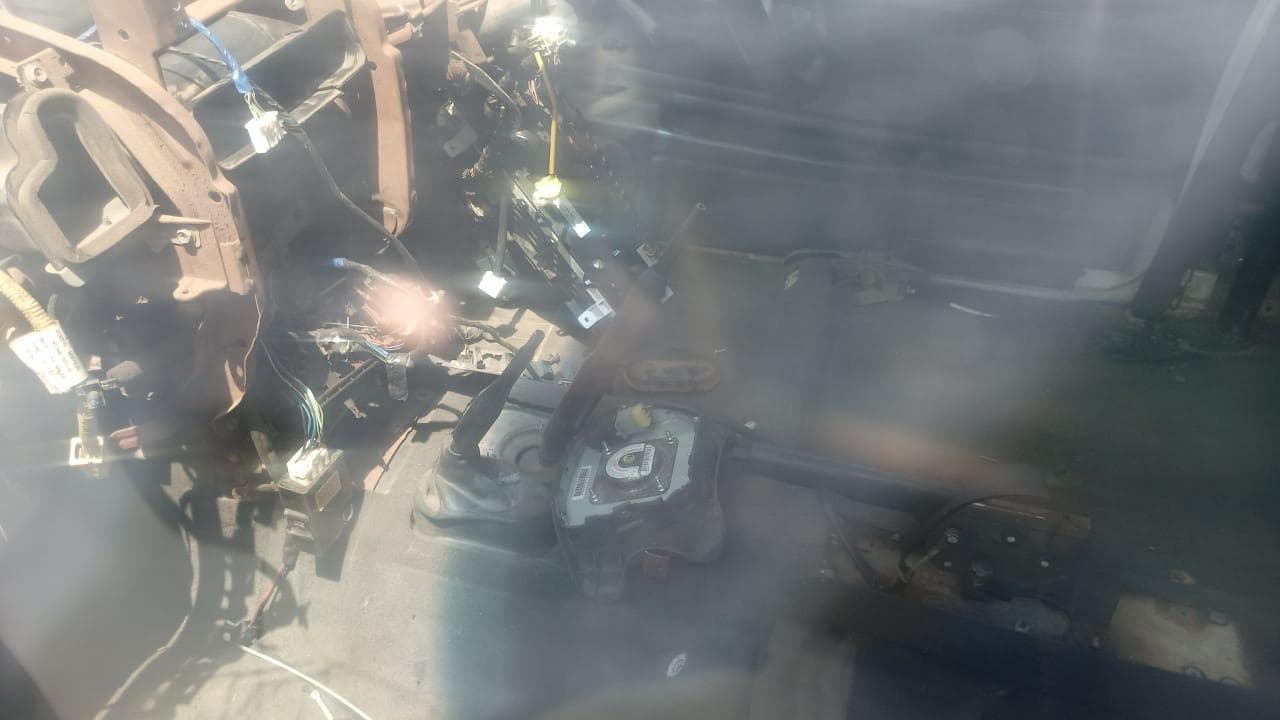 NISSAN HARDBODY 2.5 · Mocuba — imagen 3