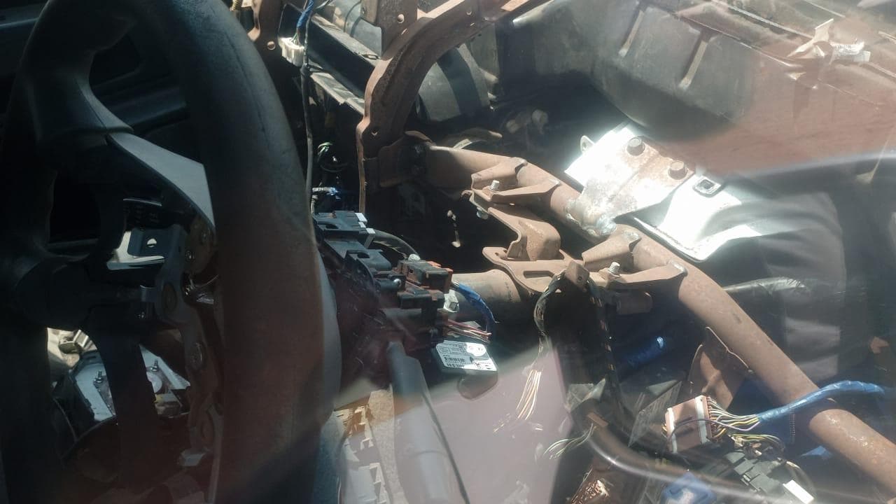 NISSAN HARDBODY 2.5 · Mocuba — imagen 9