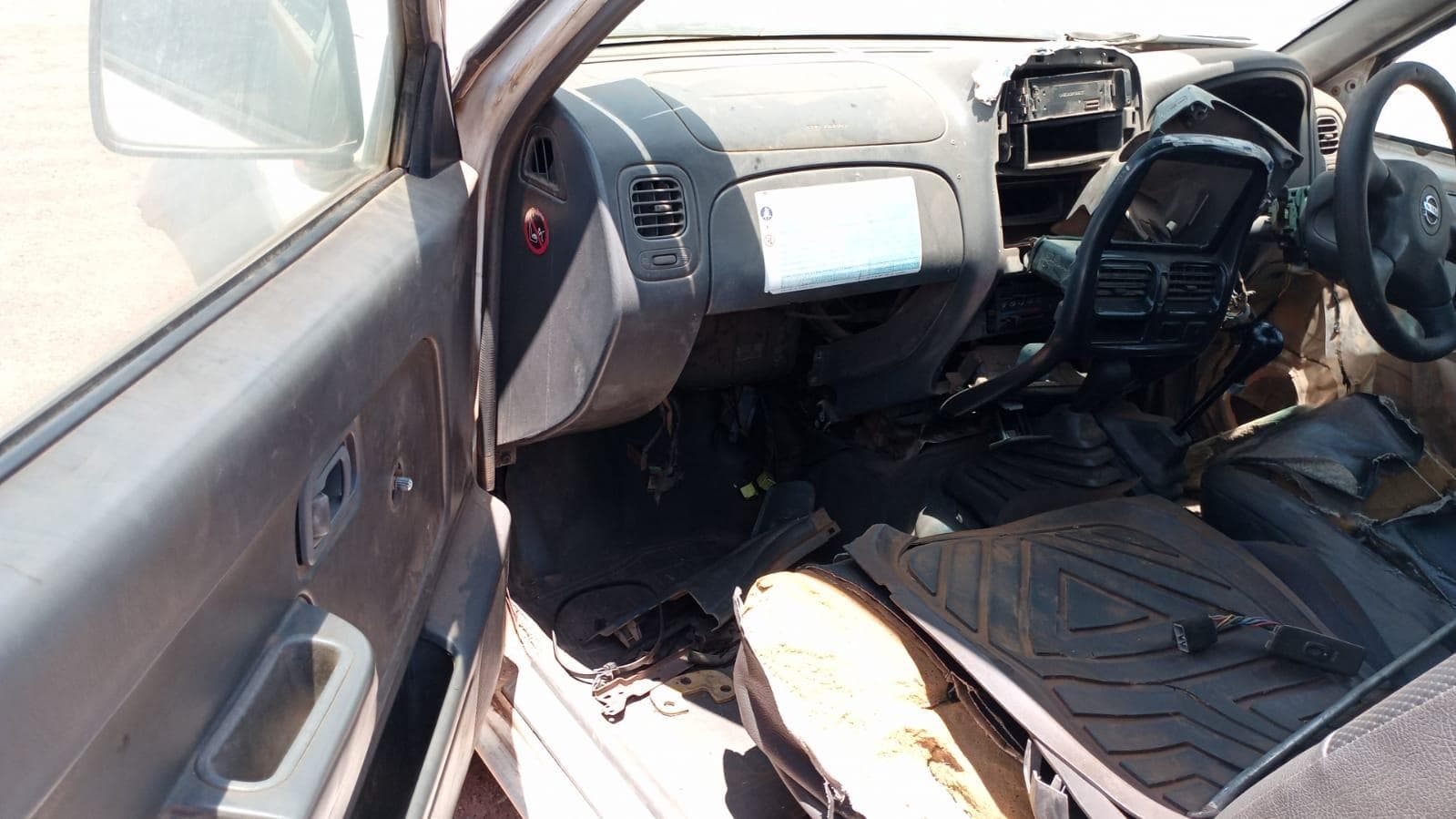 NISSAN HARDBODY 2.5 · Mocuba — imagen 9