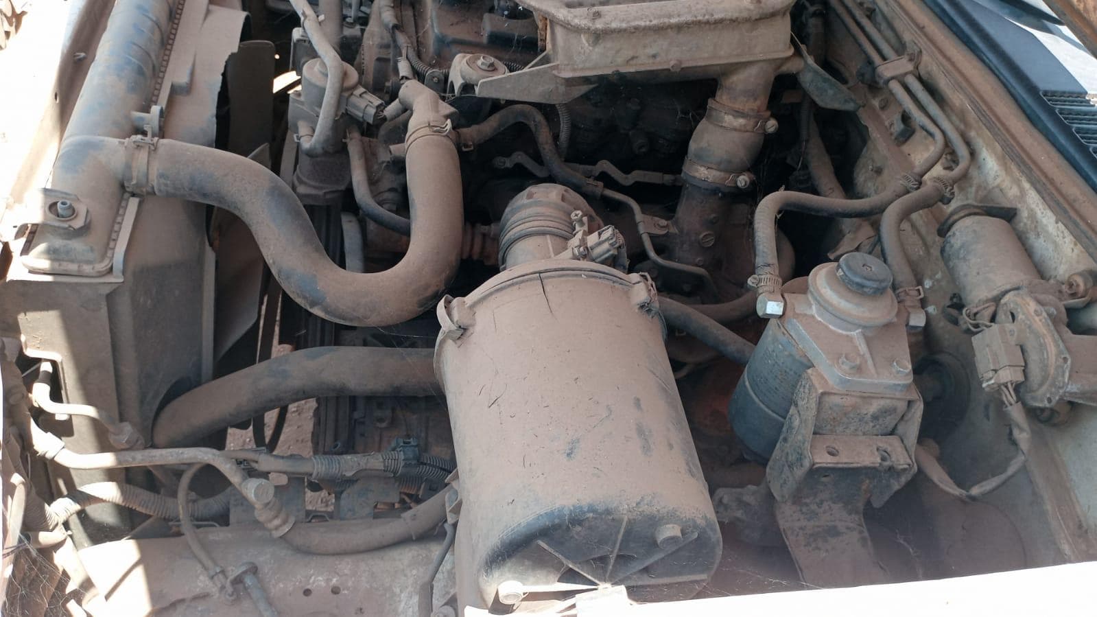 NISSAN HARDBODY 2.5 · Mocuba — imagen 14