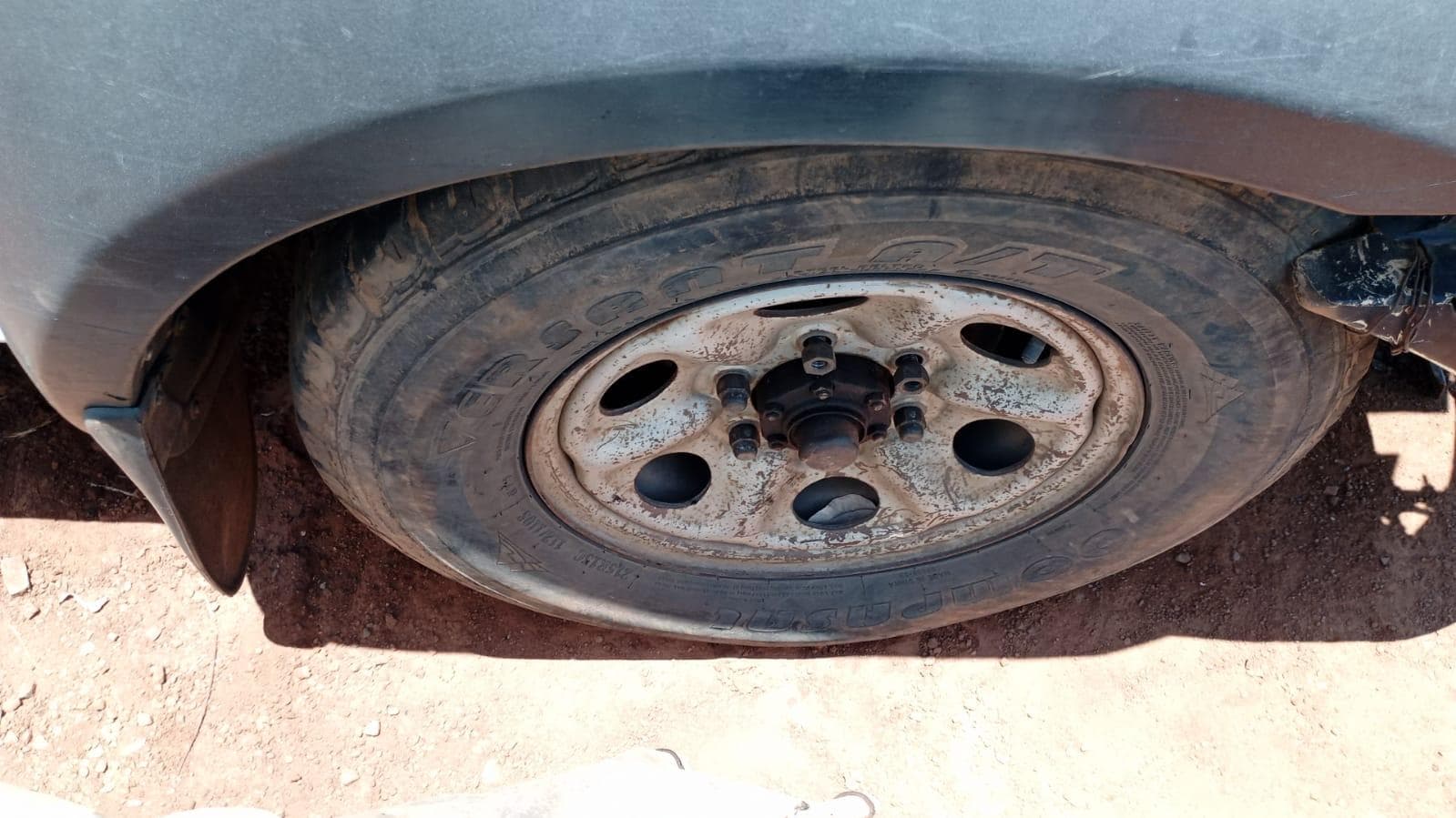 NISSAN HARDBODY  · Mocuba — imagem 4