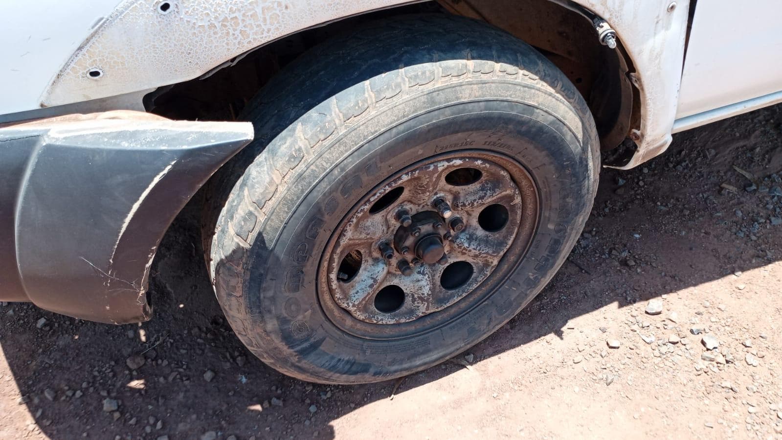 NISSAN HARDBODY  · Mocuba — imagem 13