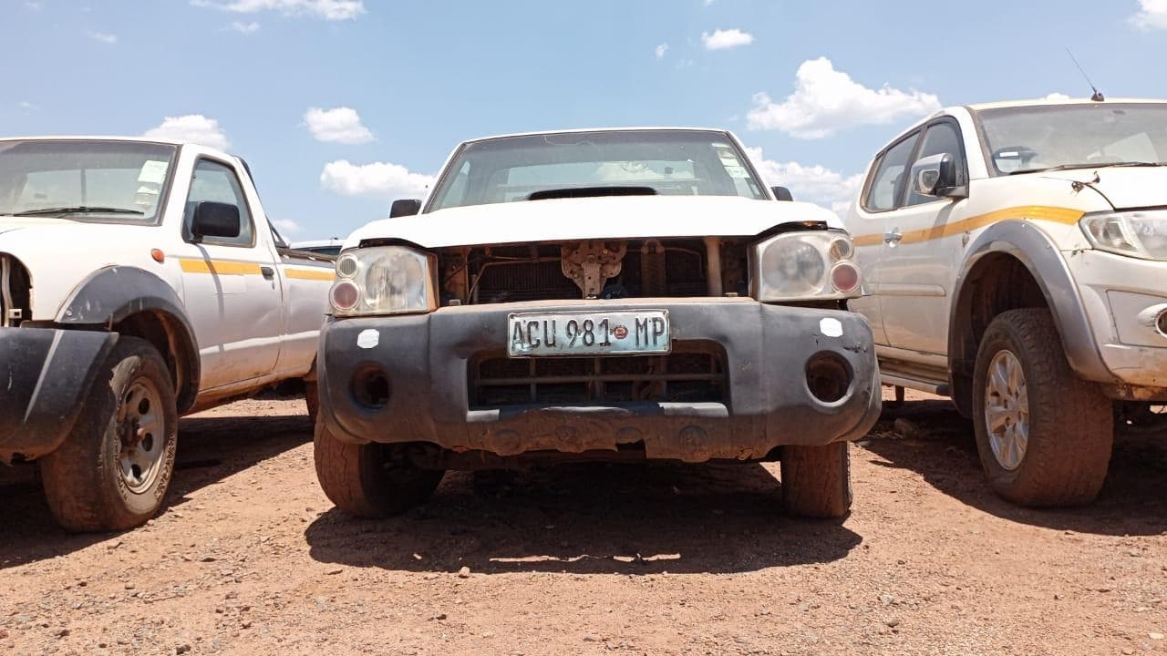 NISSAN HARDBODY  · Mocuba