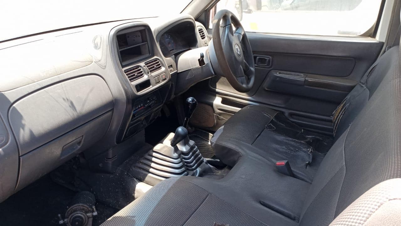 NISSAN HARDBODY  · Mocuba — imagem 9