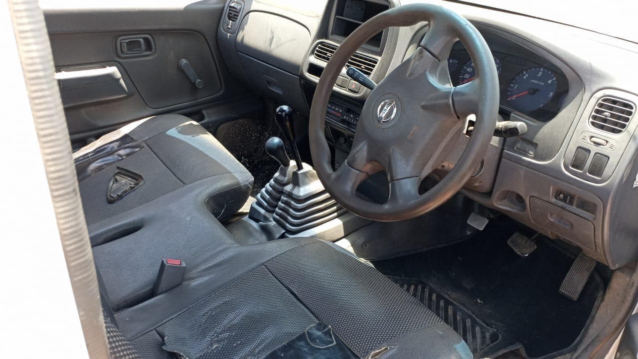 NISSAN HARDBODY  · Mocuba — imagem 11
