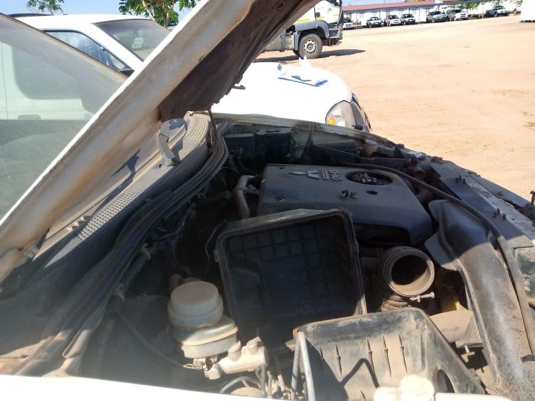 NISSAN HARDBODY · Mocuba — imagen 11