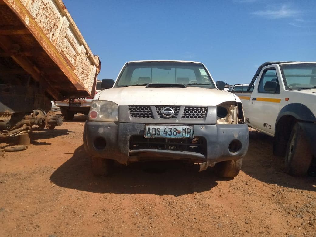 NISSAN, modelo HARDBODY · Mocuba — imagem 1