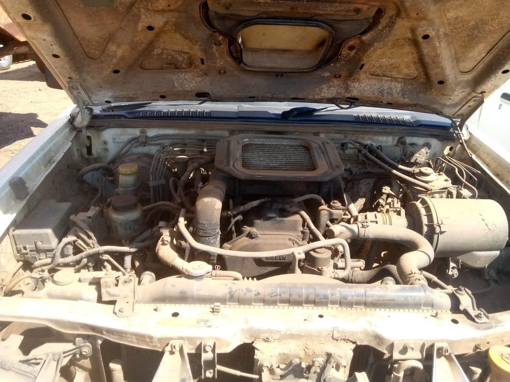 NISSAN, modelo HARDBODY · Mocuba — imagem 9